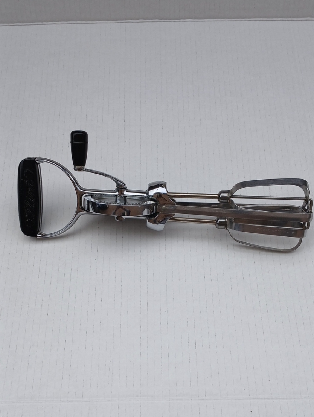 Vintage FLINT ECKO BEST Hand Mixer Egg Beater Manual Rotary Beater